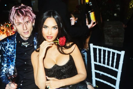 Меган Фокс и Machine Gun Kelly расстались