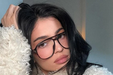 Кайли Дженнер в новом образе