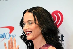 Кэти Перри призналась, что «ненавидит тренировки», и раскрыла секрет своего впечатляющего похудения