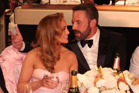 Дженнифер Лопес размышляет о том, как она преодолевает трудности после развода с Беном Аффлеком