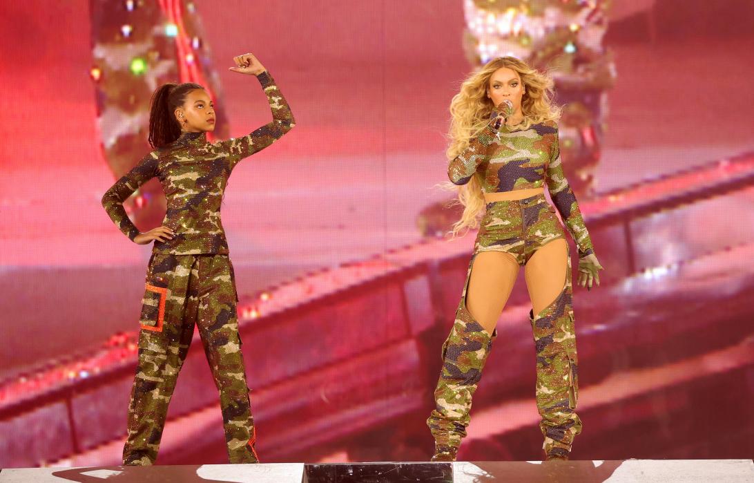 Beyoncé и Blue Ivy на Renaissance World Tour