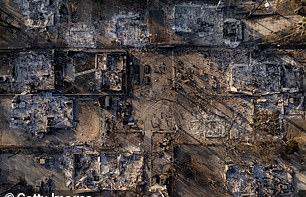 Американская супермодель расплакалась, узнав, что ее роскошный дом в Пасифик-Палисейдс сгорел дотла