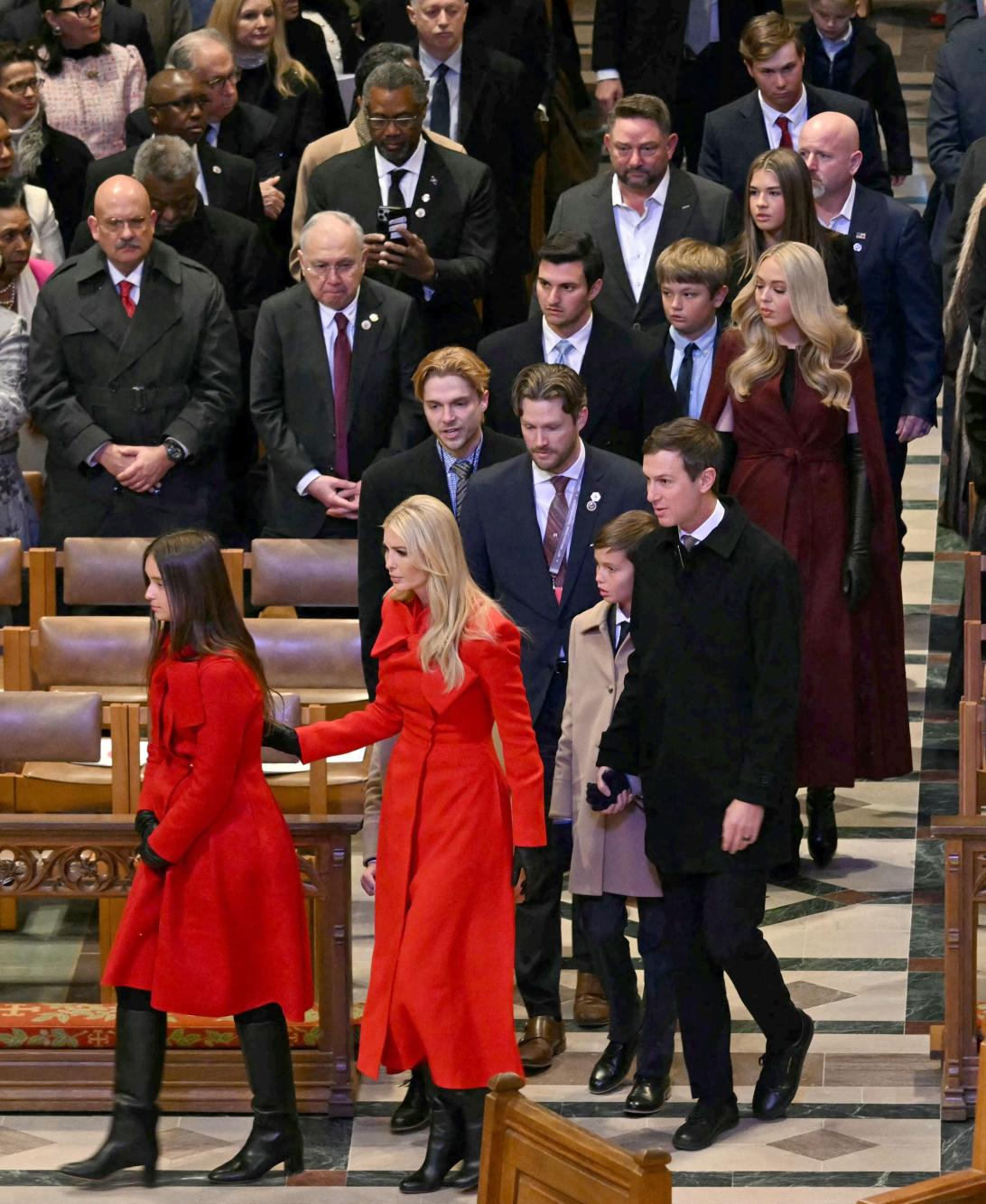 Иванка Трамп, Джаред Кушнер и дети во вторник