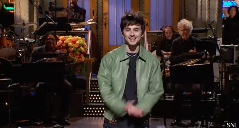 Тимоти Шаламе принимает участие в шоу Saturday Night Live