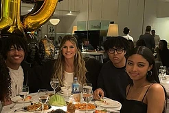 Генри, сын Хайди Клум и Сила, пошел по стопам матери-супермодели