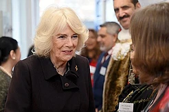 Королева Камилла посетила центр помощи жертвам домашнего насилия