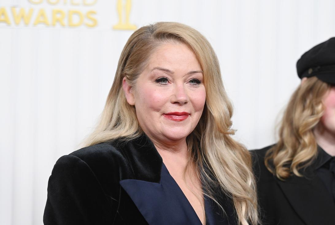 Кристина Эпплгейт рассказала о многочисленных госпитализациях из-за невыносимой боли