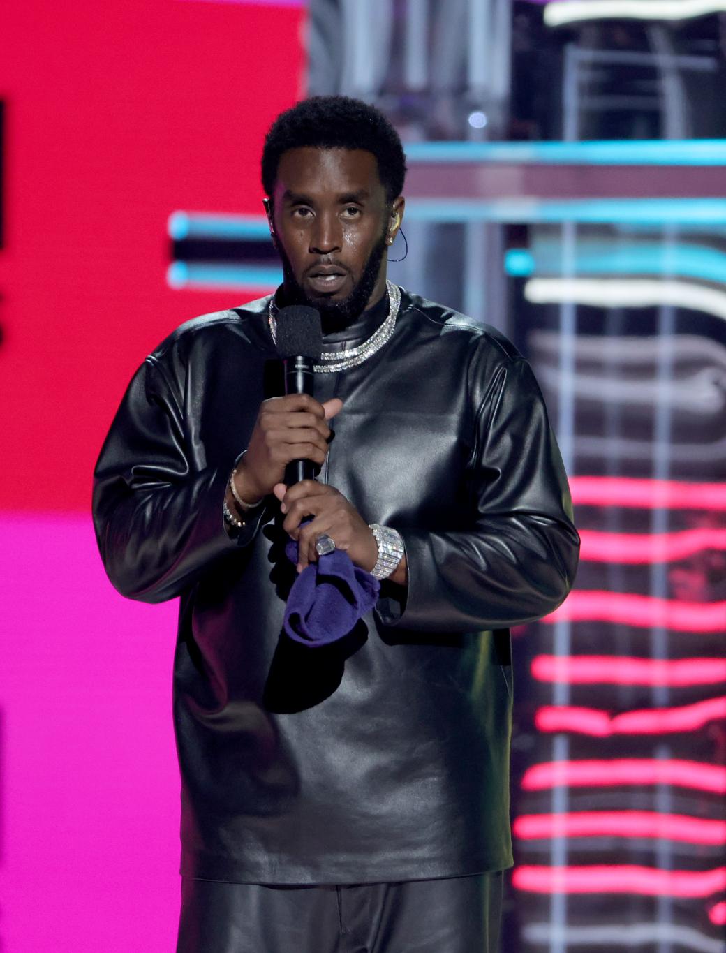 Шон "Дидди" Комбс выступает на церемонии Billboard Music Awards 2022 в Лас-Вегасе, 15 мая 2022 года.