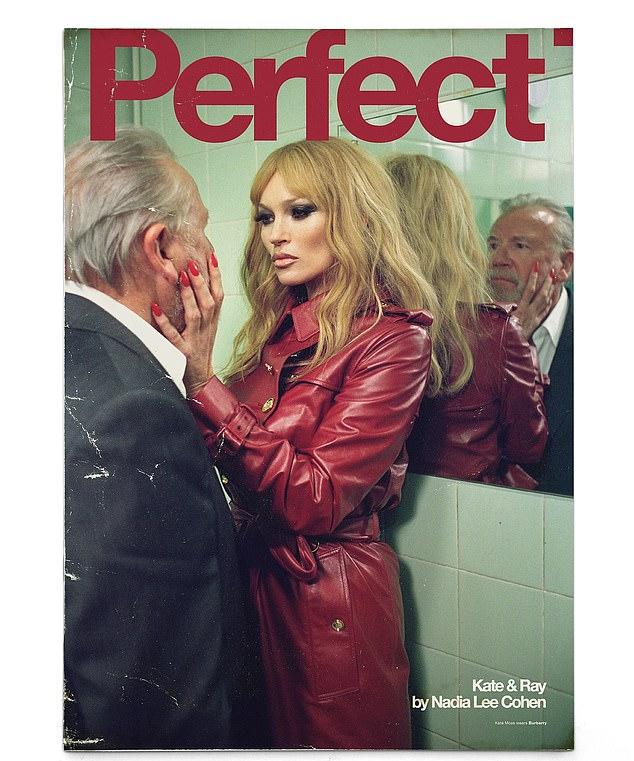 В среду вышла обложка Perfect Magazine, на которой Кейт Мосс и Рэй Уинстон запечатлены в откровенных позах.