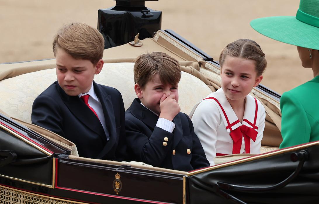 Принц Джордж, принцесса Шарлотта и принц Луи на параде Trooping the Colour в июне 2023 года.