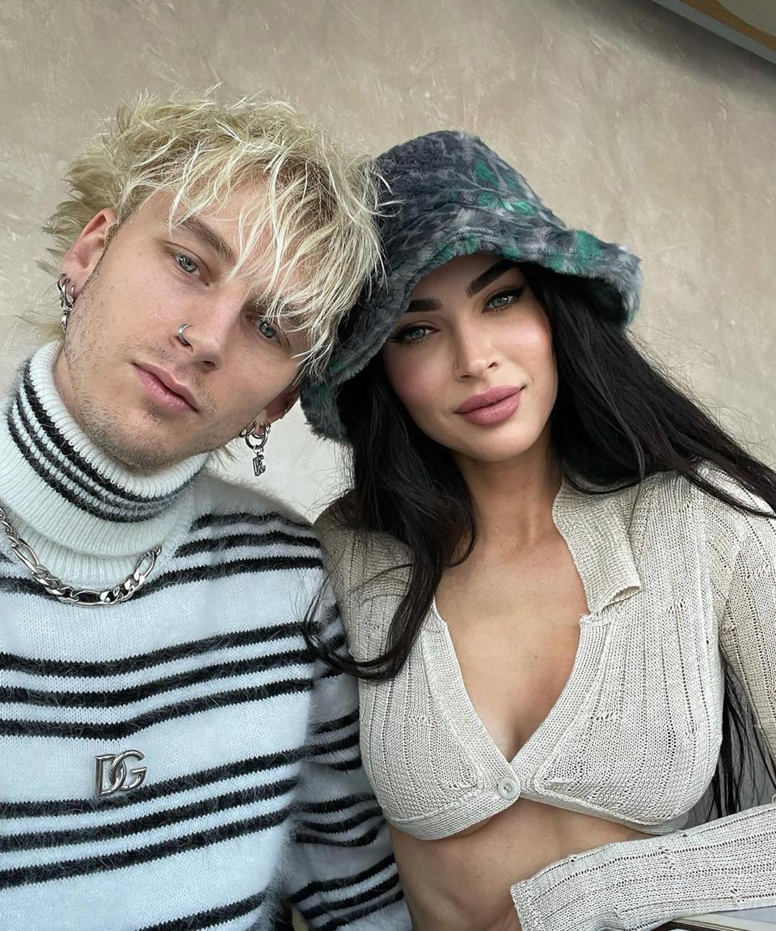 Меган Фокс и Machine Gun Kelly, бурный роман которых захватил внимание публики.