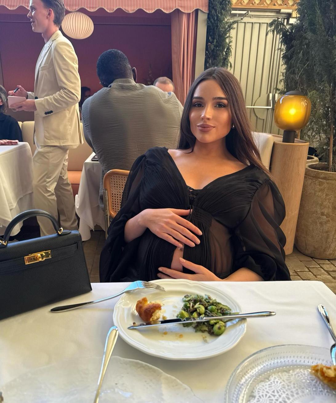Оливия Калпо в Instagram, май 2025 года.