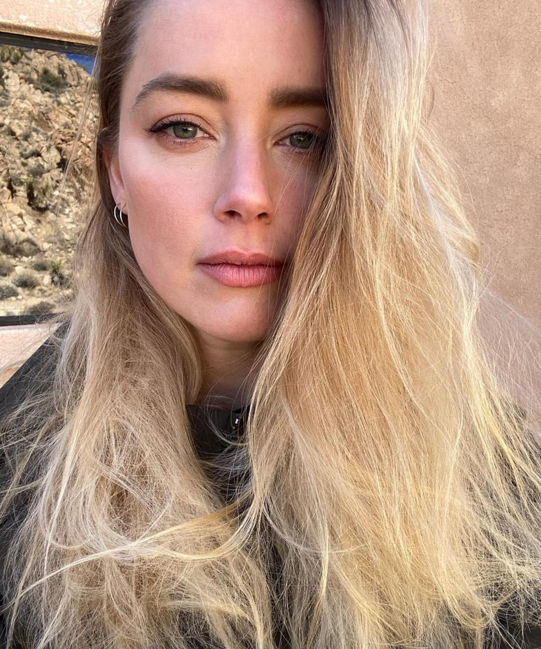 Эмбер Хёрд поделилась новым постом в Instagram.