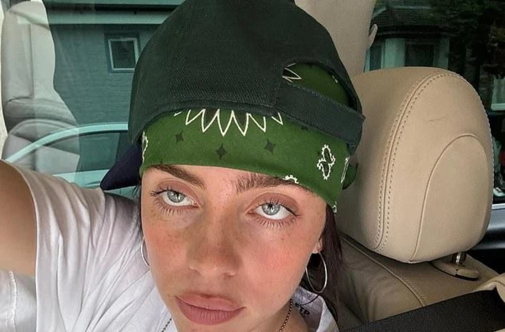 Billie Eilishhas called out fans for slamming her ‘trash’ outfit at the 2025Met Gala- despite the singer not being in attendance this year