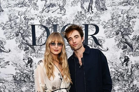 Дженнифер Лоуренс и Роберт Паттинсон: безупречный стиль на мероприятии Dior в Каннах