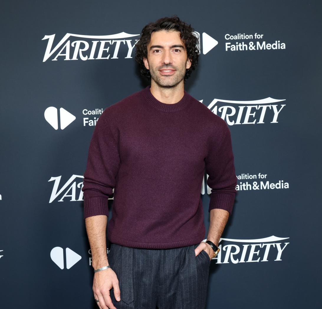 Джастин Бальдони на Наградах Variety "Вера и Духовность в Индустрии Развлечений" в 2024 году.