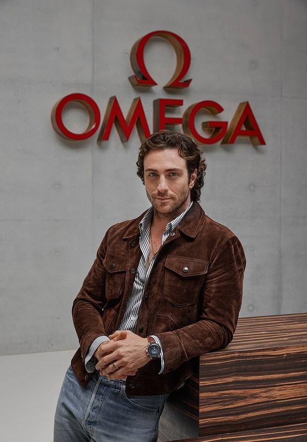 Всплеск произошел после сделки Аарона с Omega, часовым брендом Джеймса Бонда.