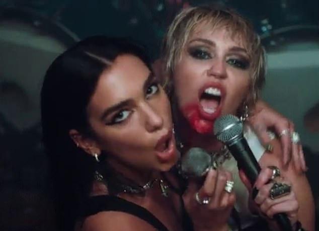 Майли Сайрус выпустила песню про Дуа Липу