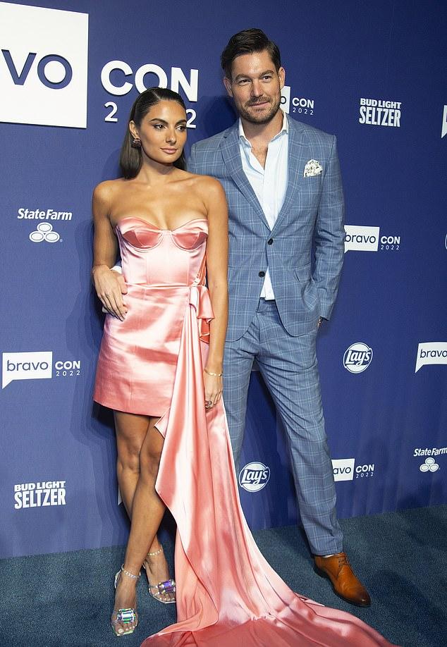 Но теперь она откровенно о романе с Крейгом Коновером из Southern Charm. Крейг здесь с бывшей Пейдж ДеСорбо 14.10.2022.