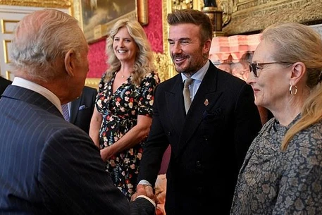 Виктория Бекхэм и ее дочь Харпер на балете