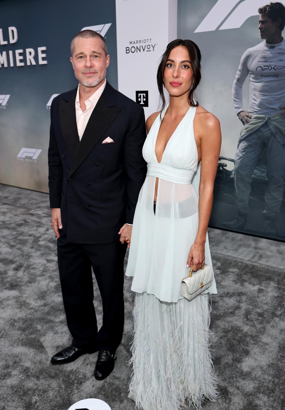 Брэд Питт и Инес де Рамон на премьере «Формулы-1» в Нью-Йорке