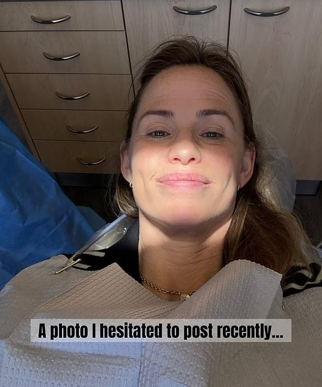 Хоть она и звезда первой величины, Дженнифер Гарнер получает множество похвал от поклонников за свою «близость к народу»