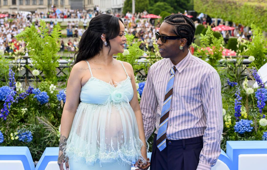 Рианна и A$AP Rocky в Бельгии на субботней премьере "Смурфов".