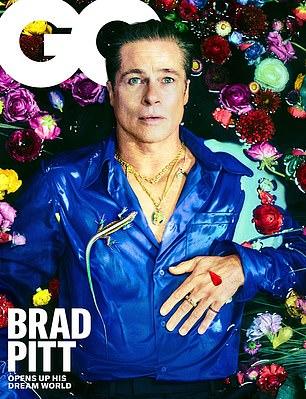 Тролли откопали спорную обложку GQ с Питтом (2022), невыгодно сравнив его с биохакером Брайаном Джонсоном.