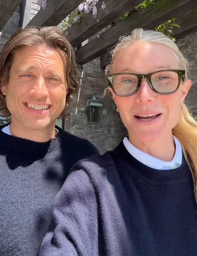 Goop даже получил документальный сериал Netflix под названием "The Goop Lab With Gwyneth Paltrow".