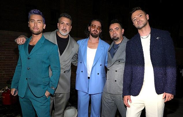 Хотя ходили слухи о воссоединении Тимберлейка с NSYNC (2023 год), это еще не произошло.