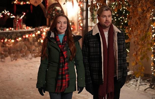 В 2022 году она вернулась к актерской карьере в "Falling For Christmas", после успеха которого подписала контракт на два фильма со стриминговым сервисом.