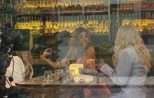 Дениз Ричардс возвращается в шоу «Настоящие домохозяйки Беверли-Хиллз» на фоне ожесточенного развода с Аароном Файферсом