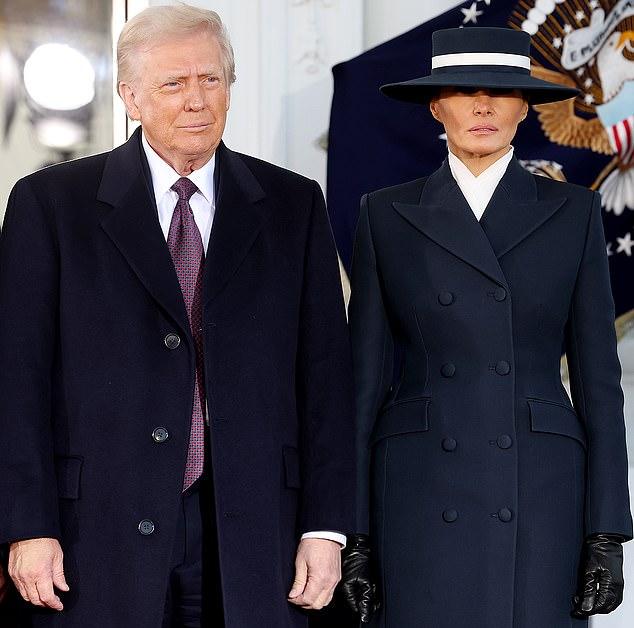 Вирусный ролик на X поразил точностью, показав Дональда и Меланию Трамп на инаугурационном параде 20 января 2025 года.