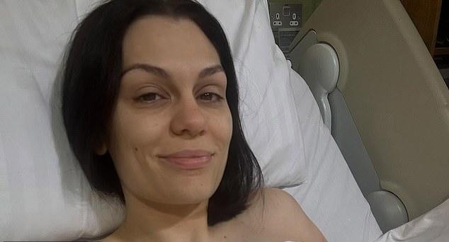 Певица поведала: диагноз рака груди заставил её понять, что жизнь коротка, и побудил добиваться заветных целей.