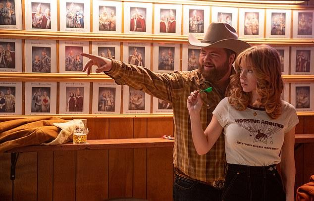 Режиссер «Американы» Тони Тост заявил, что его фильм был «поглощен духом времени» на фоне коммерческого провала