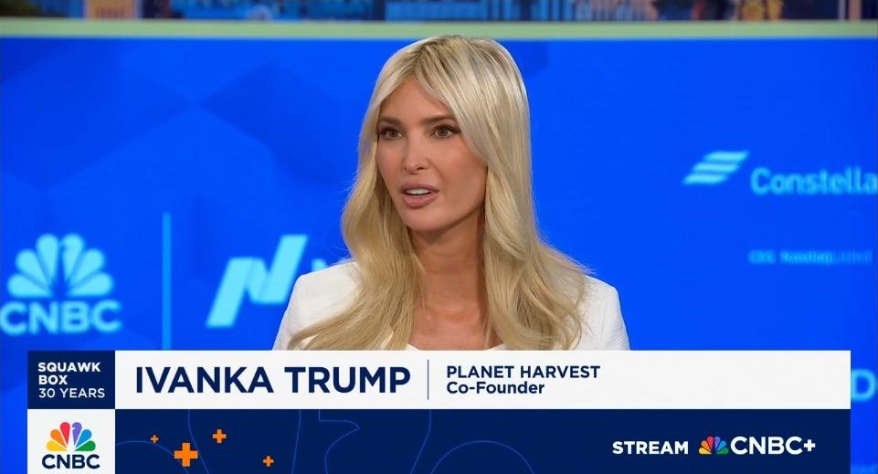 Телеинтервью с Иванкой Трамп.