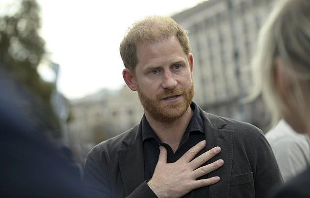 Принц Гарри заявил, что его откровенные мемуары «Запасной» и сериал Netflix «не были местью»