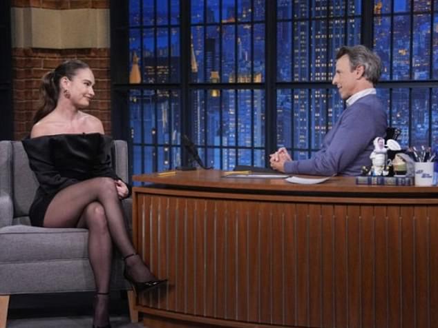 Она появилась перед эфиром Late Night With Seth Meyers, чтобы обсудить фильм.