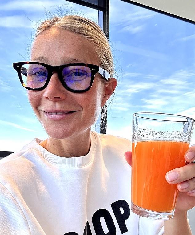 На Неделе моды звезда представила новую коллекцию своего Goop-бренда G.Label.