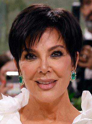 Крис Дженнер запечатлена на Met Gala 2024.