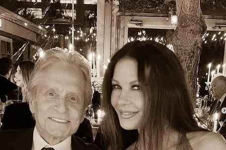 Майкл Дуглас и Кэтрин Зета-Джонс отметили свои общие дни рождения