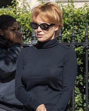 Памела Андерсон постриглась: смелый новый образ актрисы