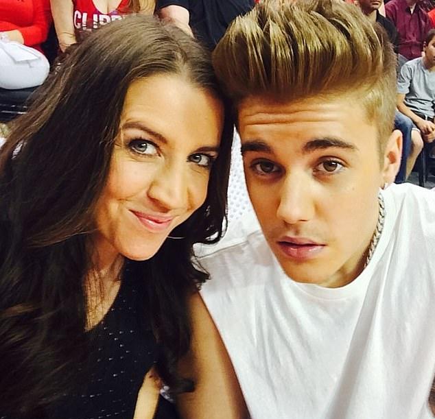 Напряженность между Джастином Бибером и его матерью обострилась