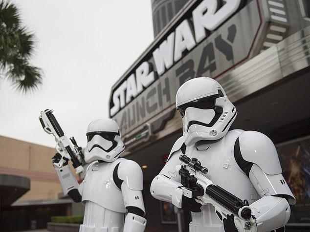 Новый аттракцион «Магия анимации Диснея» заменит Star Wars: Launch Bay в Hollywood Studios.