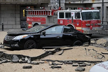 Том Холланд был замечен на съемках «Человека-паука»