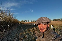 Бывший муж Мел Би Джимми Гулзар требует от Дэвида Бекхэма сказать правду