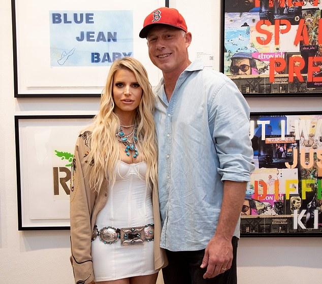 Джессика Симпсон с новым парфюмом возвращается в индустрию красоты