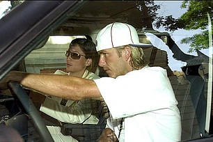 Виктория Бекхэм ответила на вопросы о романе Дэвида с Ребеккой Лус