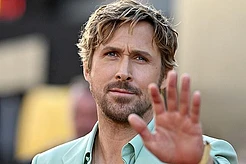 Райан Гослинг и Ева Мендес с детьми покинули Голливуд и переехали в Лондон