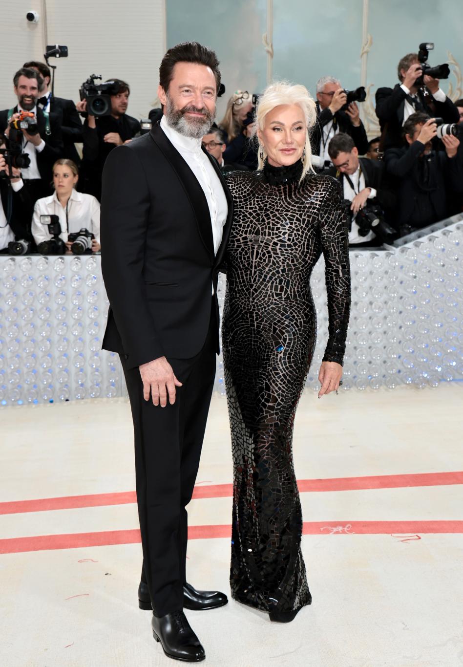 Хью Джекман и Деборра-Ли Фёрнесс посетили Met Gala 2023.